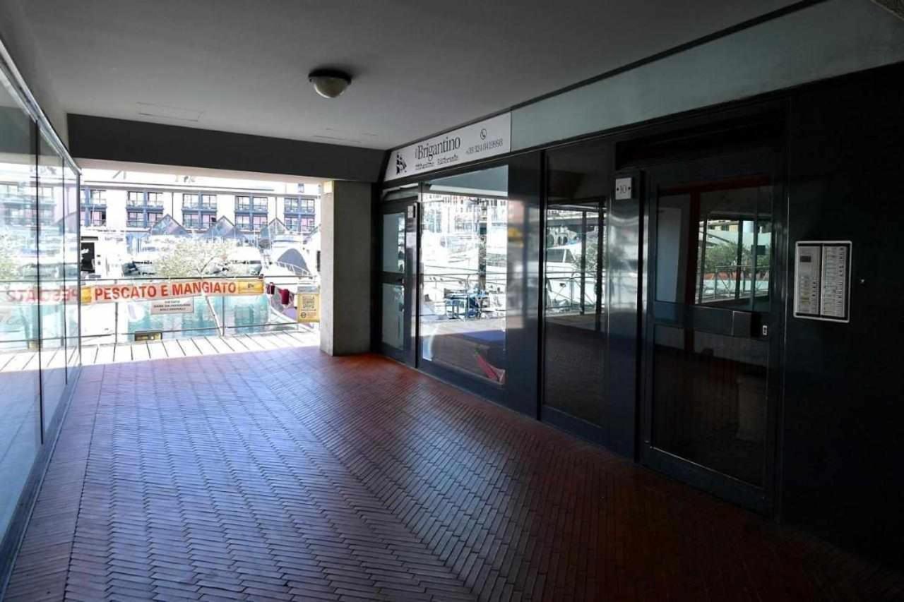 H2Ome Ponte Morosini Vicinissimo All'Acquario Gênes Extérieur photo